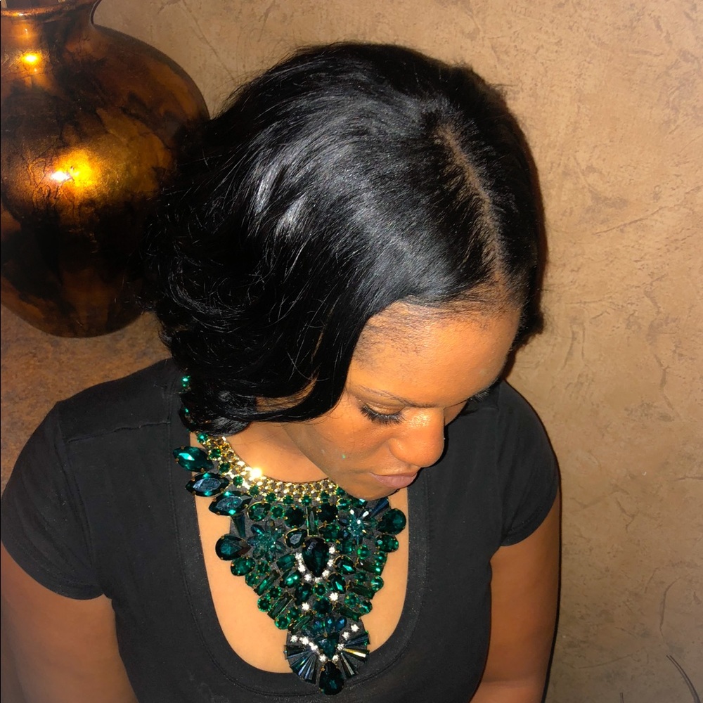 Green Statement Necklace